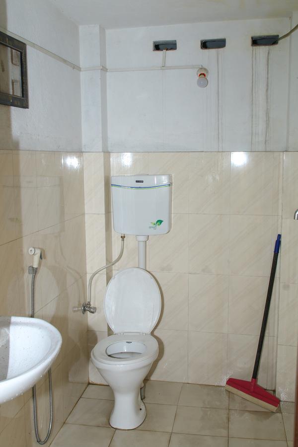Hostel Swastik Бактапур Екстериор снимка